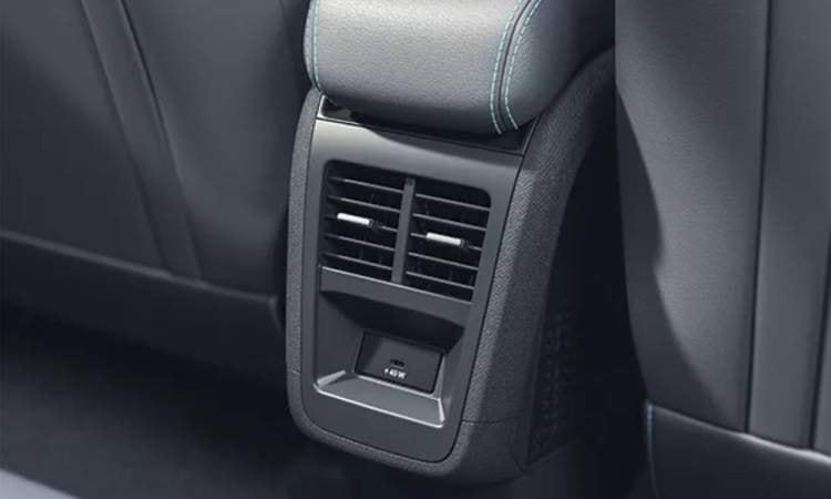 Tata Curvv Ev Front And Rear Fast Charge C Type 45w 2 Tata Curvv Ev Front And Rear Fast Charge C Type 45w 2