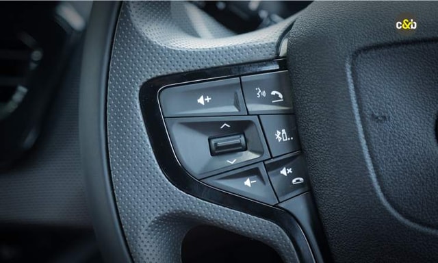 Tata Harrier Mounted Audio Tata Harrier Mounted Audio