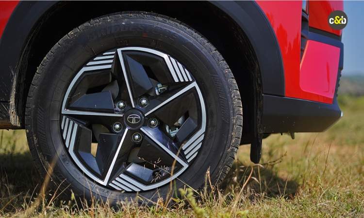 Tata Nexon Wheel Tata Nexon Wheel images