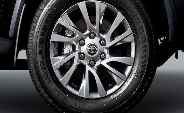 2021 Toyota Fortuner Alloy Wheel 2021 Toyota Fortuner Alloy Wheel