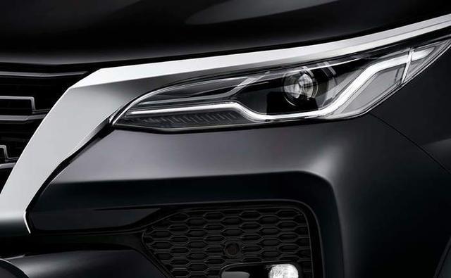 2021 Toyota Fortuner Headlight