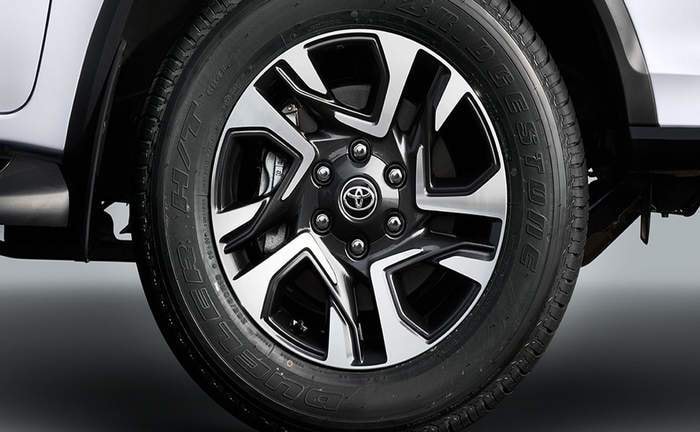 2021 Toyota Fortuner Legender Alloy Wheels 2021 Toyota Fortuner Legender Alloy Wheels