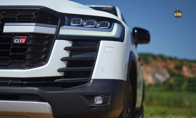 2025 Toyota Land Cruiser 300 Gr Sport Fog 2025 Toyota Land Cruiser 300 Gr Sport Fog