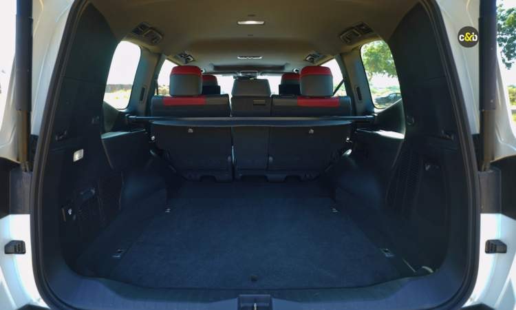 2025 Toyota Land Cruiser 300 Gr Sport Bootspace 2025 Toyota Land Cruiser 300 Gr Sport Bootspace