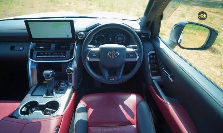 2025 Toyota Land Cruiser 300 Gr Sport Steering 2025 Toyota Land Cruiser 300 Gr Sport Steering images