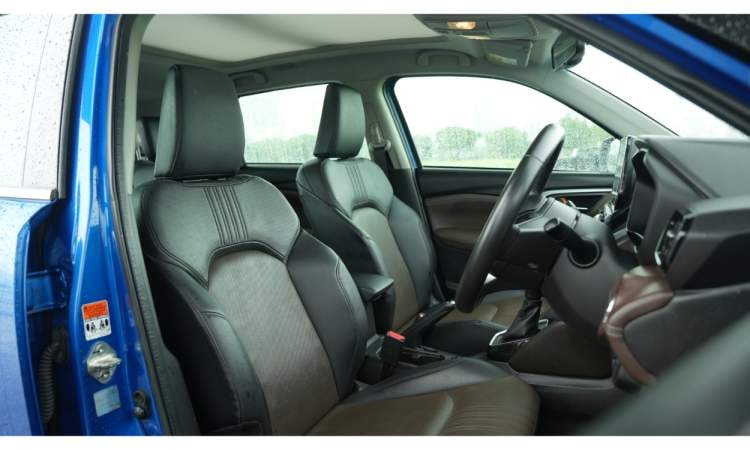 Toyata Urban Cruiser Hyryder Front Seats Toyata Urban Cruiser Hyryder Front Seats