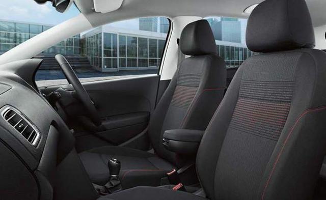 Volkswagen Polo Side Seating