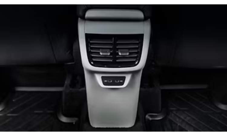 Volkswagen Taigun Interior Rear Row Charging Point Volkswagen Taigun Interior Rear Row Charging Point
