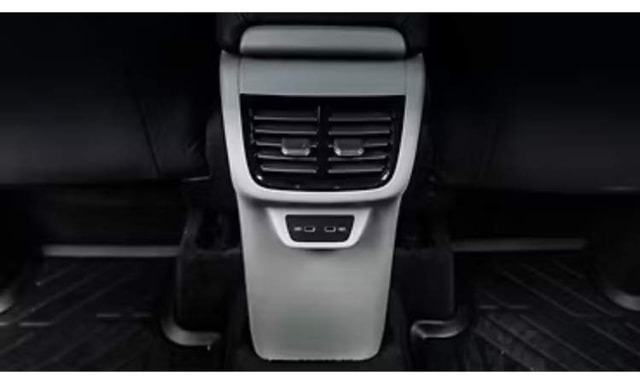 Volkswagen Taigun Interior Rear Row Charging Point Volkswagen Taigun Interior Rear Row Charging Point