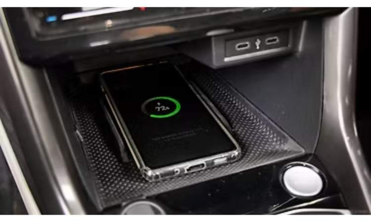 Volkswagen Taigun Interior Usb Port Aux Power Socket Wireless Charging Volkswagen Taigun Interior Usb Port Aux Power Socket Wireless Charging images
