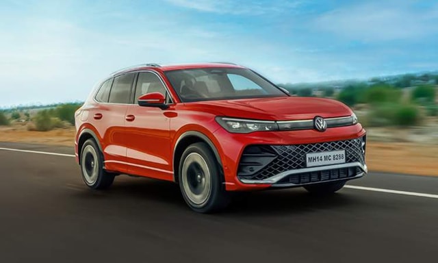 Volkswagen Tiguan R Line Sideview Volkswagen Tiguan R Line Sideview