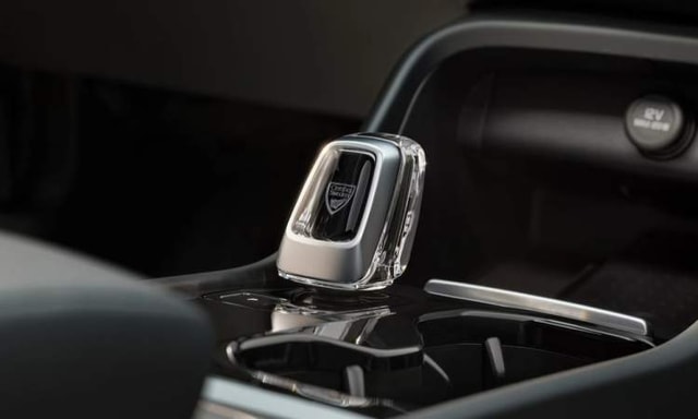 Gear Volvo EX40 Gear Volvo EX40