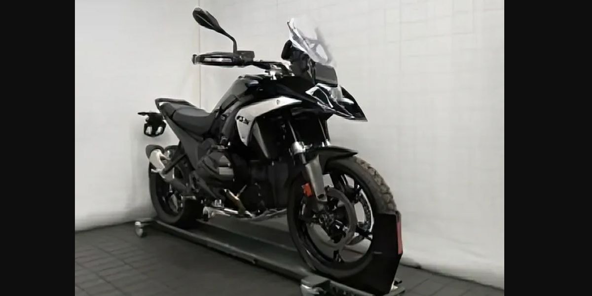 2024 BMW R 1300 GS Revealed In Leaked Pictures 2024 BMW R 1300 GS Revealed In Leaked Pictures