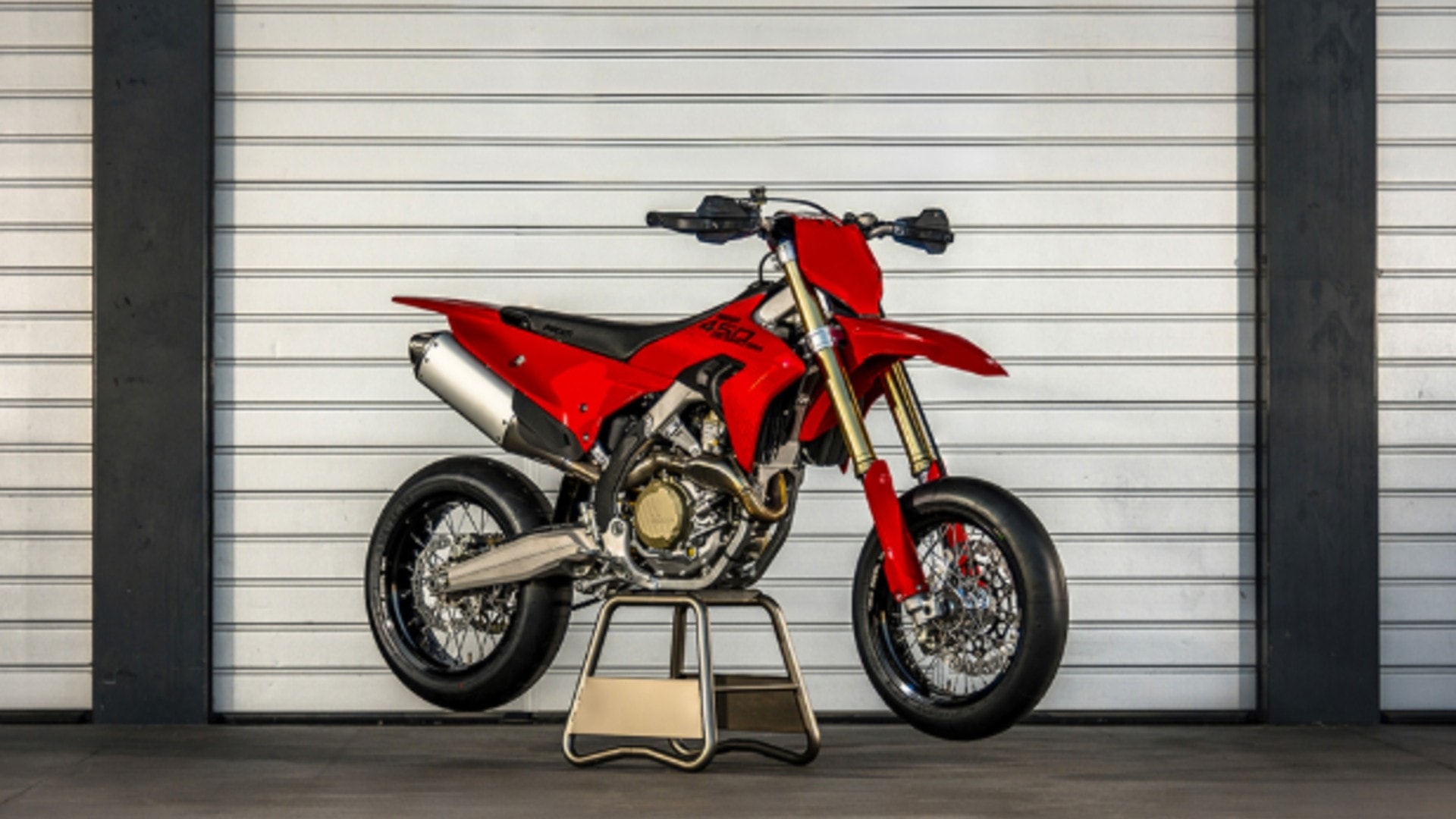 Ducati Desmo450 SM Revealed At World Ducati Week Ducati Desmo450 SM Revealed At World Ducati Week