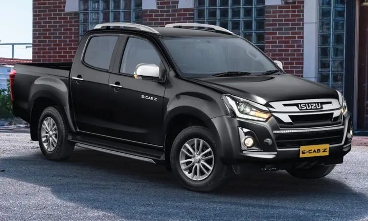 The S-Cab Z wears an introductory price tag of Rs 15 lakh (ex-showroom)