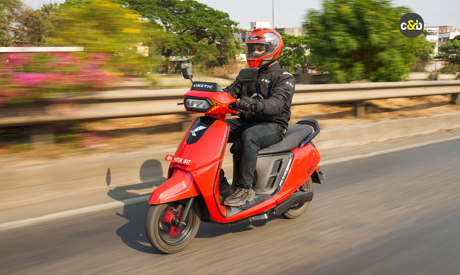 Kinetic DX+ Review: Pure Nostalgia Can Only Take You So Far Kinetic DX+ Review: Pure Nostalgia Can Only Take You So Far