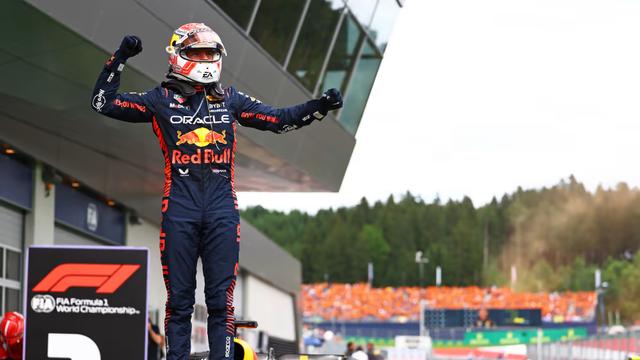 The Flying Dutchman notched up his 42nd career victory emphatically, taking him ahead of the late great Ayrton Senna in the all-time record books.
