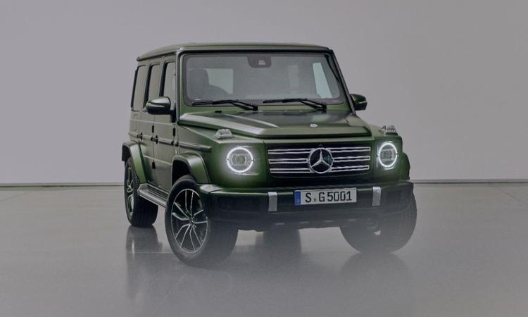 Mercedes will manufacture 1500 units of the special edition SUV, each costing a hefty 196,350 euros