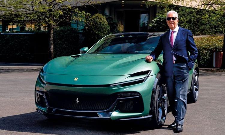 Piero Ferrari has personalised his Purosangue in the Verde Dora shade, drawing inspiration from his father’s 400 Superamerica.