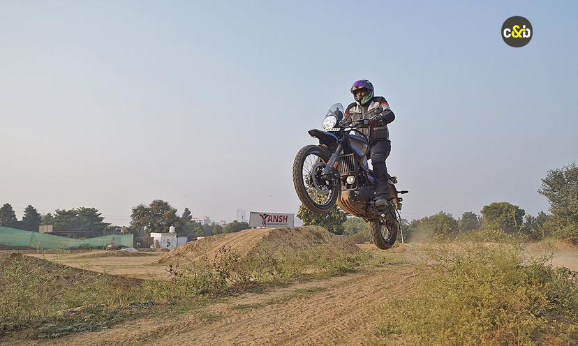 New Royal Enfield Himalayan Road Test Review