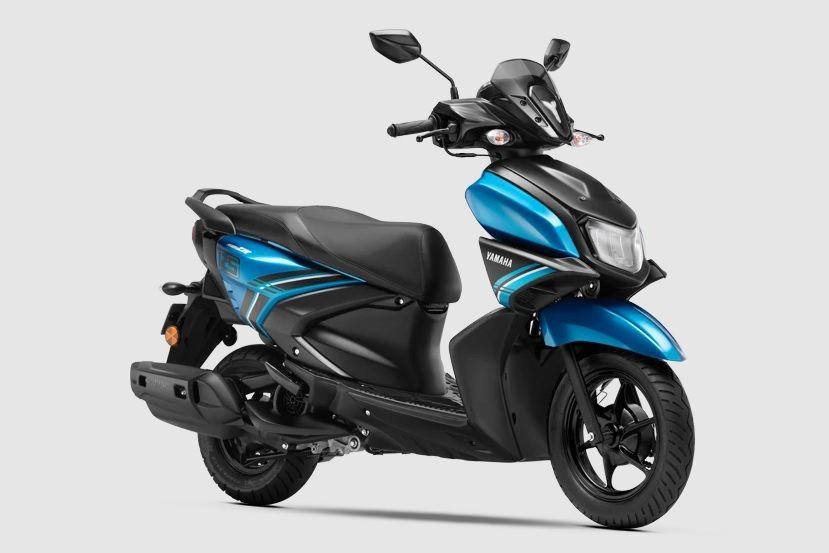 Over 3 lakh units of Yamaha’s 125 cc hybrid scooters have been recalled in India, owing to an issue with the front brake lever.