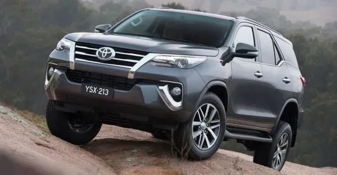 2016 Toyota Fortuner Shows Off-Roading Ability in Video 2016 Toyota Fortuner Shows Off-Roading Ability in Video