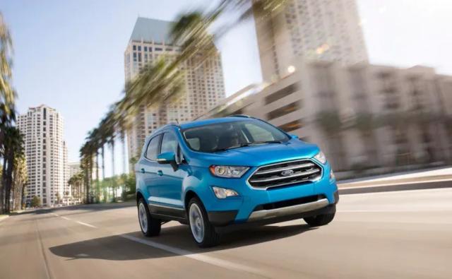 Ford Motor Company has finally pulled wraps off the much awaited 2017 EcoSport facelift at the Los Angeles Auto Show, thus marking the subcompact SUV's North American debut. With the facelift, the new EcoSport now gets comprehensive upgrades to the styling, features and powertrain globally, and will be making its way to India as well next year.