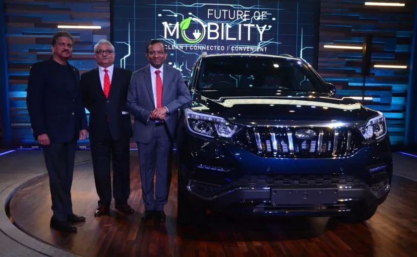 Auto Expo 2018: New SsangYong Rexton Showcased With Mahindra Badging Auto Expo 2018: New SsangYong Rexton Showcased With Mahindra Badging