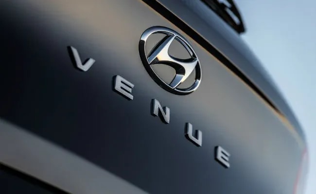 Hyundai Ties Up With Vodafone For Venue's eSim For Connectivity Services Hyundai Ties Up With Vodafone For Venue's eSim For Connectivity Services