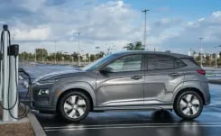 Hyundai Motor India Seeks Clarity On Electrification Of Shared Mobility Partners Like Ola/Uber Hyundai Motor India Seeks Clarity On Electrification Of Shared Mobility Partners Like Ola/Uber