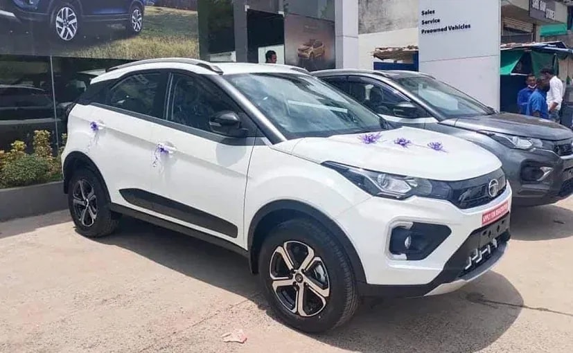 Tata Nexon With New Diamond-Cut Alloy Wheels Begins Arriving At Dealerships Tata Nexon With New Diamond-Cut Alloy Wheels Begins Arriving At Dealerships