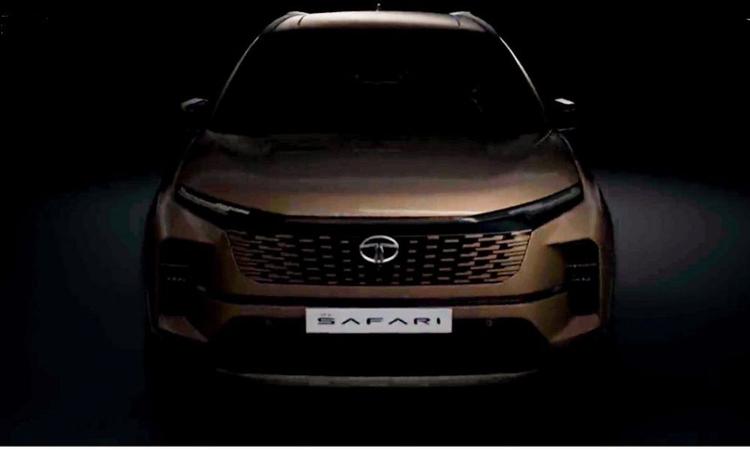 The Safari will get a redesigned front-end with a light bar linking the LED DRLs, a redesigned grille and a new bumper.