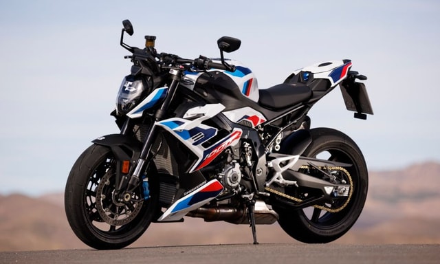 BMW M 1000 R Launched In India; Priced At Rs 33 Lakh BMW M 1000 R Launched In India; Priced At Rs 33 Lakh