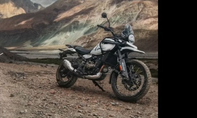 Royal Enfield Himalayan 452 Revealed On Social Media Royal Enfield Himalayan 452 Revealed On Social Media