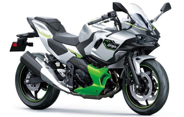 2024 Kawasaki Ninja 7 Hybrid Revealed: World's First Strong Hybrid Motorcycle 