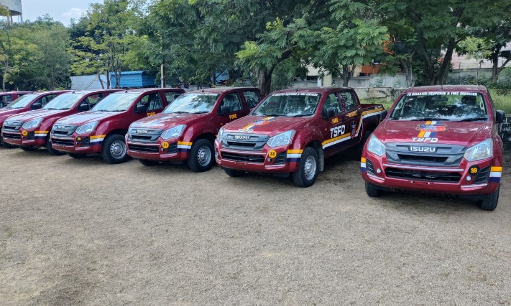 Isuzu Delivers S-Cab And Hi-Lander To Telangana Fire Department Isuzu Delivers S-Cab And Hi-Lander To Telangana Fire Department