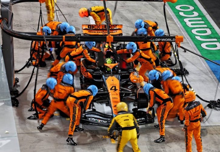 McLaren Sets New World Record For Fastest F1 Pit Stop At Qatar Grand Prix McLaren Sets New World Record For Fastest F1 Pit Stop At Qatar Grand Prix