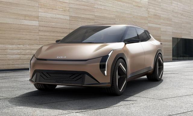 Kia’s latest concept is based on the ‘Opposites United’ design philosophy with a design blending SUV elements with a fastback body style.