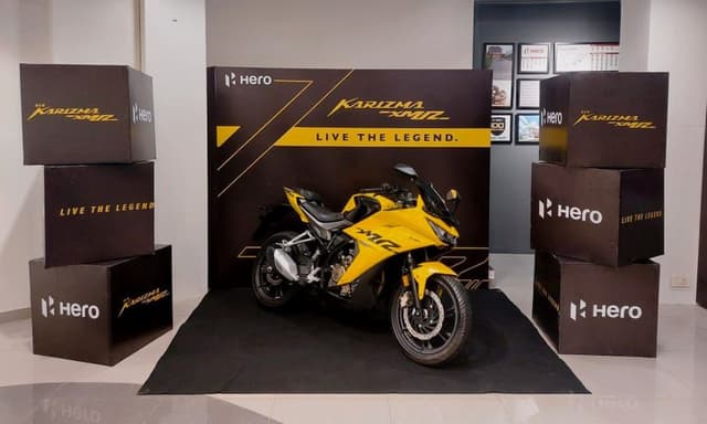 New Hero Karizma XMR Deliveries Commenced In India With the festive season around the corner, Hero Motocorp has commenced deliveries of its flagship motorcycle, the Karizma XMR