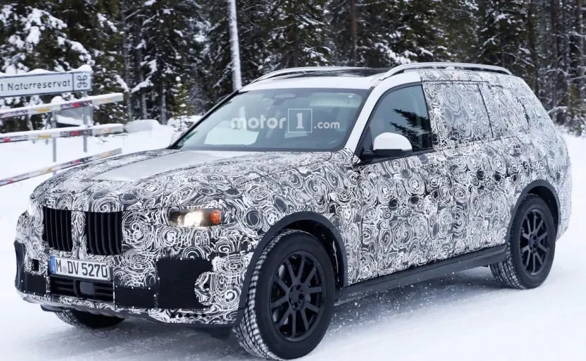 BMW X7 Caught On Camera During Cold Weather Testing BMW X7 Caught On Camera During Cold Weather Testing