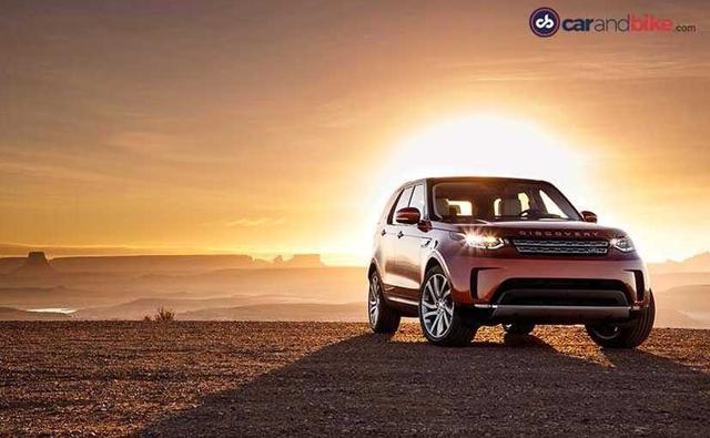 First showcased at the 2014 New York Auto Show, the 2017 Land Rover Discovery is based on the Discovery Vision Concept.