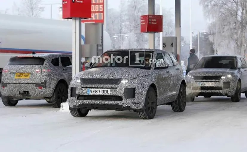 Next-Gen Range Rover Evoque Spied; Will Share Velar's Design Cues Next-Gen Range Rover Evoque Spied; Will Share Velar's Design Cues