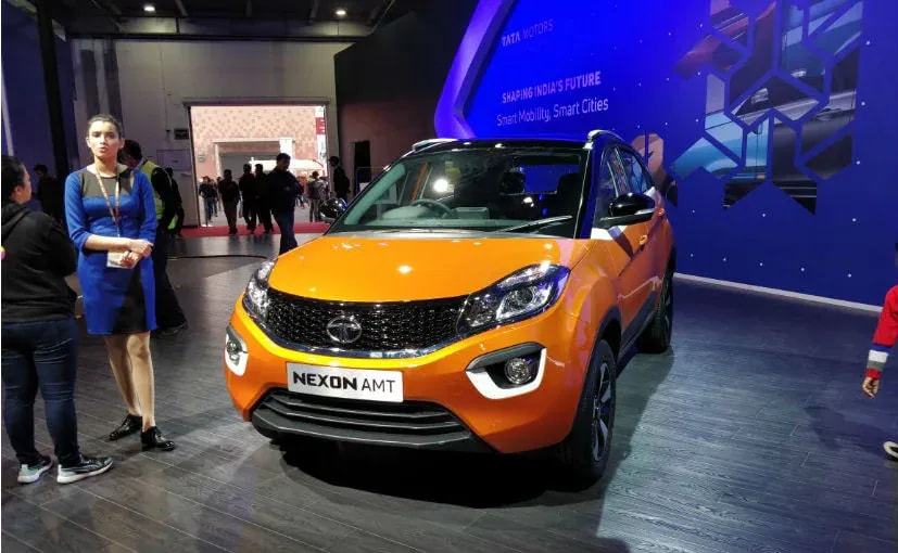 Auto Expo 2018: Tata Nexon AMT Showcased With New Paint Scheme Auto Expo 2018: Tata Nexon AMT Showcased With New Paint Scheme
