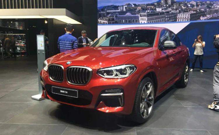 Following the unveil in images, the new generation BMW X4 SUV has been revealed to the public at the Geneva International Motor Show 2018. The new generation model continues to retain its coupe-themed design while sharing its underpinnings with the new generation BMW X3 that was recently launched in India.