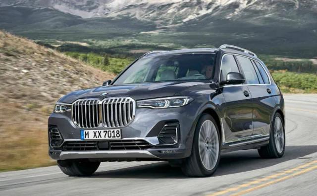 "It's massive," is the first thing you will say when you look at the 2019 BMW X7 SUV, the new flagship crossover from the German automaker. The new BMW X7 is about 9 inches longer than the X6 and just three inches shorter than the standard wheelbase 7 Series. It is also the first SUV in the BMW line-up to get three rows of seats, making it the most practical offering yet from the company. Keeping up with the big theme, the new X7 gets the largest kidney grille yet on a BMW model, and boy is it big! The X7 will be competing with the likes of the Mercedes-Benz GLS, Range Rover, Toyota Land Cruiser, Audi Q7 and the likes.