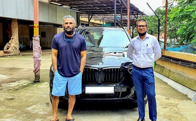 Bollywood actor Suniel Shetty has added a new BMW X5 to his garage. He took the delivery of the luxurious SUV in Mumbai.