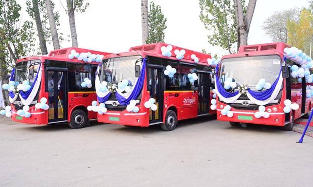Tata Motors Delivers First Batch Of Ultra EV Air Conditioned Buses To Srinagar 