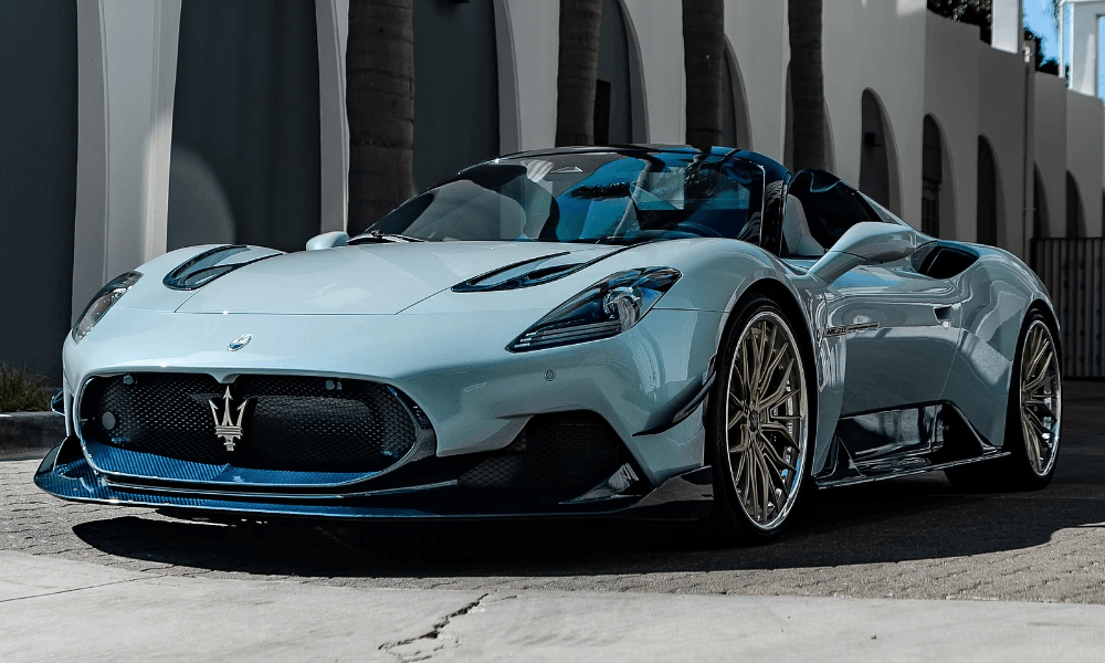 Maserati Unveils Limited-Edition MC20 Cielo Primaserie Maserati Unveils Limited-Edition MC20 Cielo Primaserie