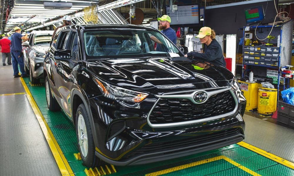 Toyota Reaches New Global Milestone With 300 Million Cars Produced Toyota Reaches New Global Milestone With 300 Million Cars Produced