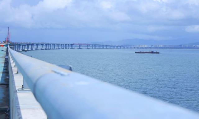 Spanning 21.8 km, with a sea stretch of 16.50 km and a land portion of 5.5 km, it is poised to become India's longest sea bridge upon completion.